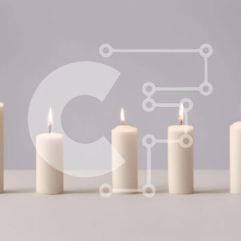 Intra Συλλεκτικό Ξύλινο Παζλ Plywood  4mm - Ομάδα αναμμένων λευκών κεριών για θρησκευτικούς ή τελετουργικούς σκοπούς Σε Ξύλινο Κουτί - Διαστάσεις Puzzle: 10x10 cm – 25 κομμάτια - Image 1