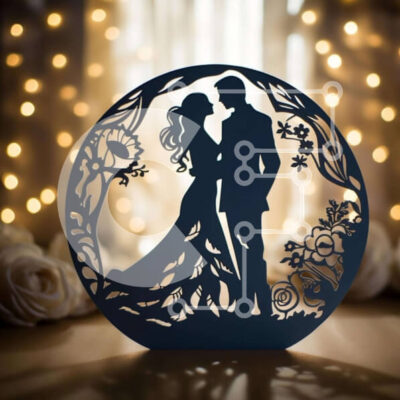 Intra Συλλεκτικό Ξύλινο Παζλ Plywood  4mm - Ρομαντική σιλουέτα ζευγαριού σε φωτιζόμενο κυκλικό πλαίσιο Σε Ξύλινο Κουτί - Διαστάσεις Puzzle: 10x10 cm – 25 κομμάτια - Image 1