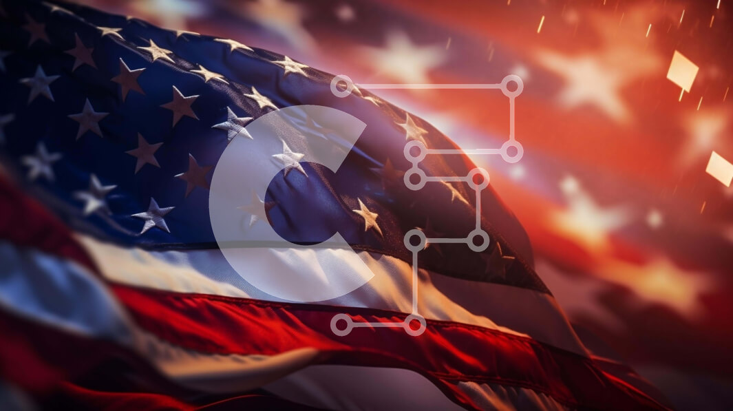 Intra Συλλεκτικό Ξύλινο Παζλ Plywood  4mm - Αμερικανική σημαία κυματίζει την ημέρα της ανεξαρτησίας Σε Ξύλινο Κουτί - Διαστάσεις: 10x10 cm – 25 κομμάτια