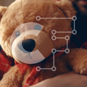 Intra Συλλεκτικό Ξύλινο Παζλ Plywood  4mm - Άνδρας που κρατά ένα καφέ αρκουδάκι με κόκκινο φιόγκο Σε Ξύλινο Κουτί - Διαστάσεις Puzzle: 10x10 cm – 25 κομμάτια