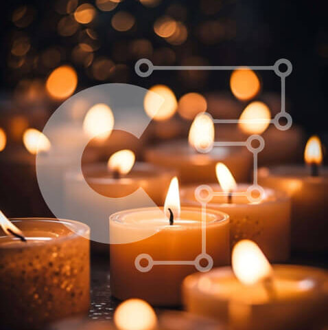 Intra Συλλεκτικό Ξύλινο Παζλ Plywood  4mm - Ομάδα αναμμένων κεριών στο σκοτάδι Σε Ξύλινο Κουτί - Διαστάσεις Puzzle: 10x10 cm – 25 κομμάτια - Image 1