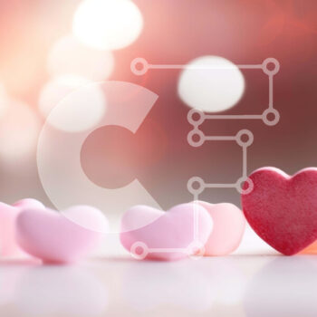 Intra Συλλεκτικό Ξύλινο Παζλ Plywood  4mm - Ροζ και λευκά ζαχαρωτά σε σχήμα καρδιάς για την ημέρα του Αγίου Βαλεντίνου Σε Ξύλινο Κουτί - Διαστάσεις Puzzle: 10x10 cm – 25 κομμάτια - Image 1