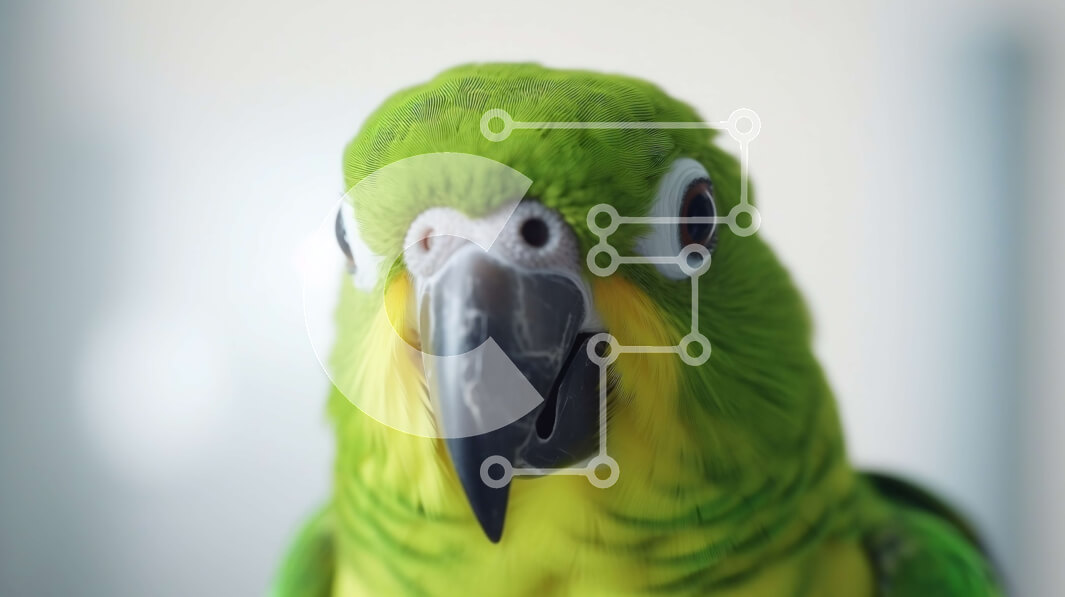 Intra Συλλεκτικό Ξύλινο Παζλ Plywood  4mm - Κοντινό πλάνο ενός πράσινου και κίτρινου παπαγάλου Σε Ξύλινο Κουτί - Διαστάσεις: 10x10 cm – 25 κομμάτια