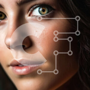 Intra Συλλεκτικό Ξύλινο Παζλ Plywood  4mm - Πανέμορφη γυναίκα με μακριά καστανά μαλλιά και πράσινα μάτια Σε Ξύλινο Κουτί - Διαστάσεις Puzzle: 10x10 cm – 25 κομμάτια