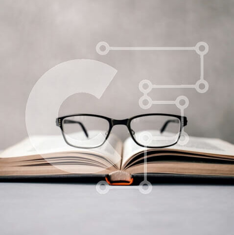 Intra Συλλεκτικό Ξύλινο Παζλ Plywood  4mm - Μελέτη και μάθηση με ανοιχτό βιβλίο και γυαλιά Σε Ξύλινο Κουτί - Διαστάσεις Puzzle: 10x10 cm – 25 κομμάτια - Image 1