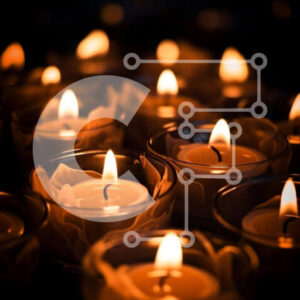 Intra Συλλεκτικό Ξύλινο Παζλ Plywood  4mm - Ομάδα αναμμένων κεριών σε γυάλινα κύπελλα Σε Ξύλινο Κουτί - Διαστάσεις Puzzle: 10x10 cm – 25 κομμάτια