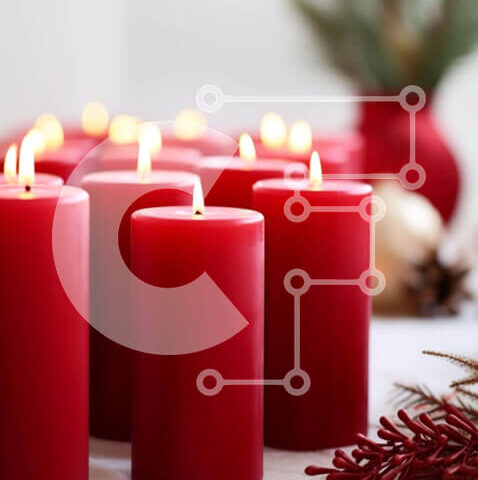 Intra Συλλεκτικό Ξύλινο Παζλ Plywood 4mm - Ομάδα κόκκινων κεριών για εορταστικές γιορτές Σε Ξύλινο Κουτί - Διαστάσεις: 10x10 cm – 25 κομμάτια - Image 1