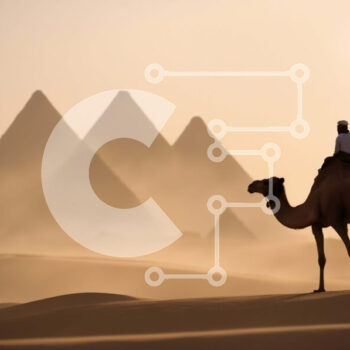 Intra Συλλεκτικό Ξύλινο Παζλ Plywood  4mm - Καμήλα με αναβάτη μπροστά από τις Πυραμίδες της Γκίζας Σε Ξύλινο Κουτί - Διαστάσεις Puzzle: 10x10 cm – 25 κομμάτια - Image 1