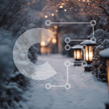 Intra Συλλεκτικό Ξύλινο Παζλ Plywood 4mm - Winter Wonderland: Snowy Pathway με αναμμένα φανάρια Σε Ξύλινο Κουτί - Διαστάσεις Puzzle: 10x10 cm – 25 κομμάτια - Image 1