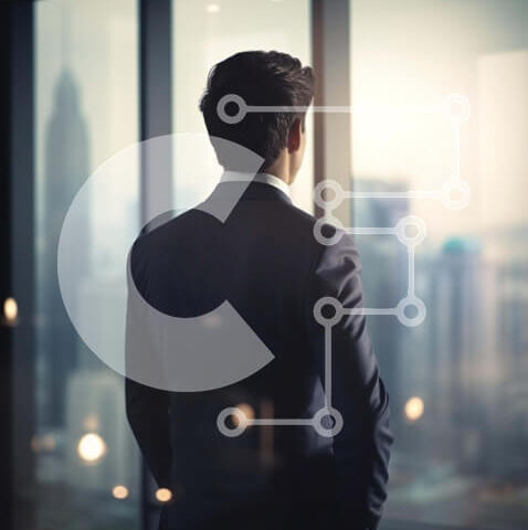 Intra Συλλεκτικό Ξύλινο Παζλ Plywood  4mm - Επιχειρηματίας που θαυμάζει το αστικό τοπίο μέσα από το παράθυρο Σε Ξύλινο Κουτί - Διαστάσεις Puzzle: 10x10 cm – 25 κομμάτια - Image 1