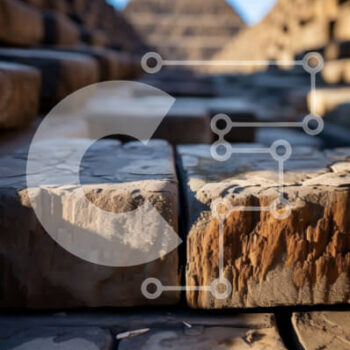 Intra Συλλεκτικό Ξύλινο Παζλ Plywood  4mm - Κοντινή όψη της Μεγάλης Πυραμίδας της Γκίζας Σε Ξύλινο Κουτί - Διαστάσεις Puzzle: 10x10 cm – 25 κομμάτια - Image 1