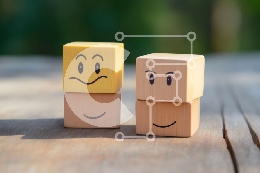 Intra Συλλεκτικό Ξύλινο Παζλ Plywood  4mm - Ξύλινοι μπλοκ Smiley Face Σε Ξύλινο Κουτί - Διαστάσεις Puzzle: 10x10 cm – 25 κομμάτια - Image 1