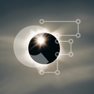 Intra Συλλεκτικό Ξύλινο Παζλ Plywood  4mm - Εκπληκτική ασπρόμαυρη εικόνα μιας έκλειψης ηλίου Σε Ξύλινο Κουτί - Διαστάσεις: 10x10 cm – 25 κομμάτια - Image 1