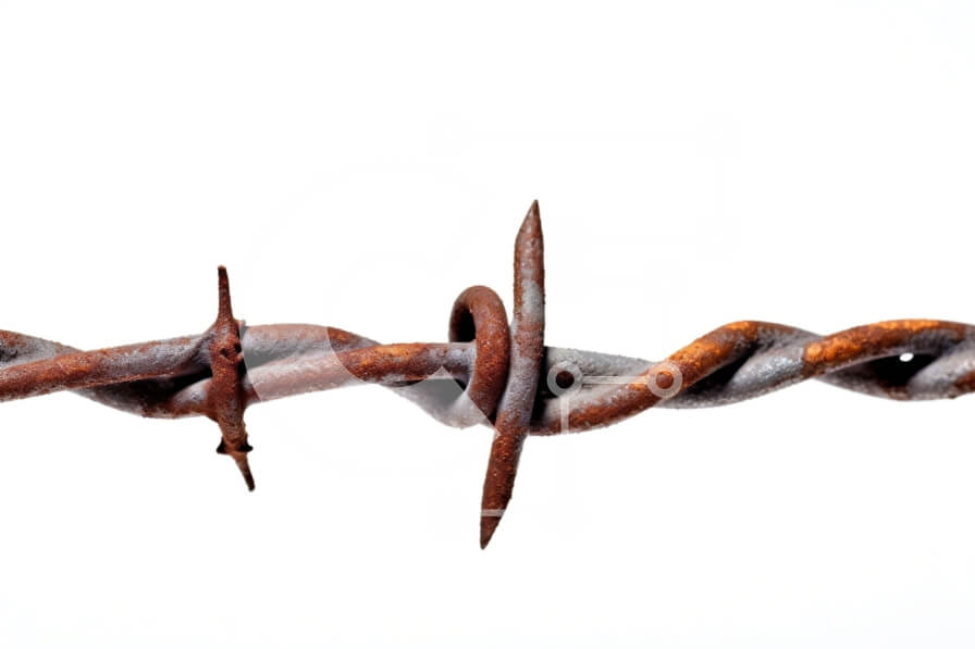 Intra Συλλεκτικό Ξύλινο Παζλ Plywood  4mm - Ασπρόμαυρη εικόνα παλιού και φθαρμένου συρματοπλέγματος Σε Ξύλινο Κουτί - Διαστάσεις: 10x10 cm – 25 κομμάτια