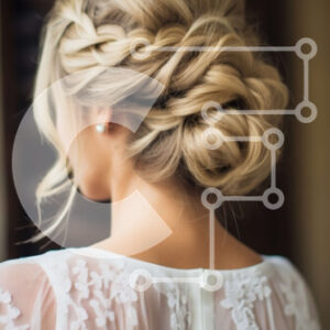 Intra Συλλεκτικό Ξύλινο Παζλ Plywood  4mm - Εκπληκτική εικόνα μιας ξανθιάς γυναίκας με λευκό φόρεμα με πλεκτό updo Σε Ξύλινο Κουτί - Διαστάσεις Puzzle: 10x10 cm – 25 κομμάτια