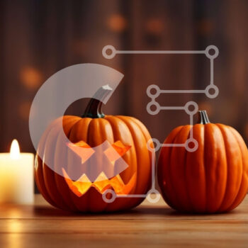 Intra Συλλεκτικό Ξύλινο Παζλ Plywood  4mm - Σκαλιστές κολοκύθες σε ξύλινο τραπέζι με κεριά Σε Ξύλινο Κουτί - Διαστάσεις Puzzle: 10x10 cm – 25 κομμάτια - Image 1