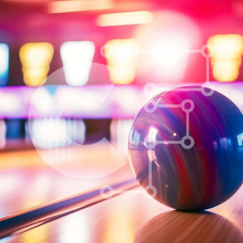 Intra Συλλεκτικό Ξύλινο Παζλ Plywood  4mm - Μπάλα μπόουλινγκ στην άκρη των λωρίδων με πολύχρωμες καρφίτσες Σε Ξύλινο Κουτί - Διαστάσεις Puzzle: 10x10 cm – 25 κομμάτια - Image 1