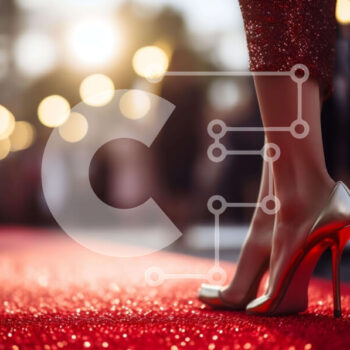 Intra Συλλεκτικό Ξύλινο Παζλ Plywood  4mm - Γυναίκα με ψηλοτάκουνα παπούτσια στο κόκκινο χαλί σε εκδήλωση ή πάρτι Σε Ξύλινο Κουτί - Διαστάσεις Puzzle: 10x10 cm – 25 κομμάτια - Image 1