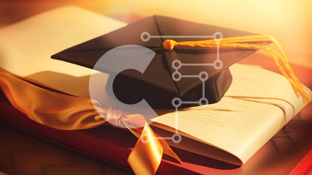 Intra Συλλεκτικό Ξύλινο Παζλ Plywood  4mm - Καπάκι αποφοίτησης στο ανοιχτό βιβλίο Σε Ξύλινο Κουτί - Διαστάσεις Puzzle: 10x10 cm – 25 κομμάτια