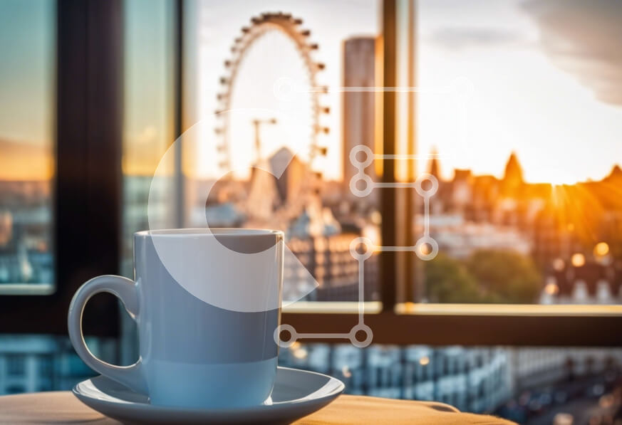 Intra Συλλεκτικό Ξύλινο Παζλ Plywood  4mm - Άποψη αστικό τοπίο από το παράθυρο με ένα λευκό φλιτζάνι καφέ Σε Ξύλινο Κουτί - Διαστάσεις Puzzle: 10x10 cm – 25 κομμάτια