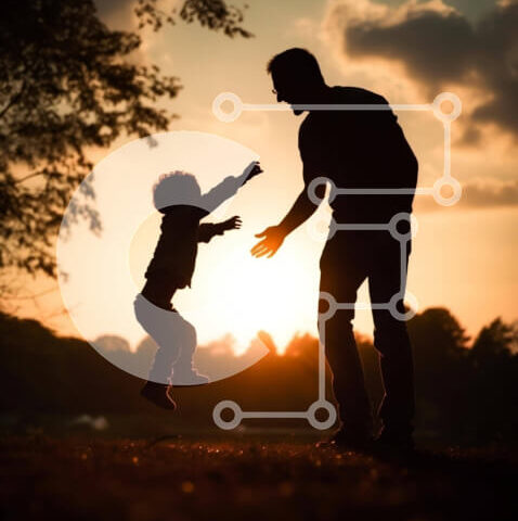 Intra Συλλεκτικό Ξύλινο Παζλ Plywood  4mm - Πατέρας και παιδί παίζουν στο πάρκο στο ηλιοβασίλεμα Σε Ξύλινο Κουτί - Διαστάσεις Puzzle: 10x10 cm – 25 κομμάτια - Image 1