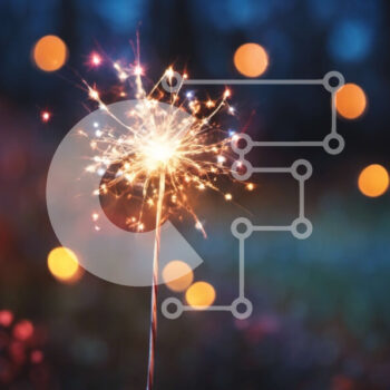 Intra Συλλεκτικό Ξύλινο Παζλ Plywood  4mm - Sparkler in the Dark με τα φώτα Bokeh Σε Ξύλινο Κουτί - Διαστάσεις Puzzle: 10x10 cm – 25 κομμάτια - Image 1