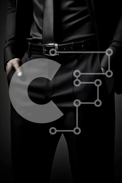 Intra Συλλεκτικό Ξύλινο Παζλ Plywood  4mm - Επαγγελματίας άνδρας με μαύρο κοστούμι και γραβάτα που στέκεται μπροστά σε σκούρο φόντο Σε Ξύλινο Κουτί - Διαστάσεις Puzzle: 10x10 cm – 25 κομμάτια