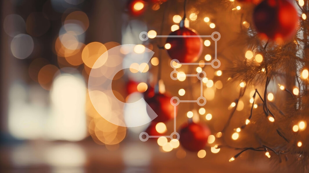 Intra Συλλεκτικό Ξύλινο Παζλ Plywood  4mm - Χριστουγεννιάτικο δέντρο στολισμένο με κόκκινα στολίδια Σε Ξύλινο Κουτί - Διαστάσεις: 10x10 cm – 25 κομμάτια