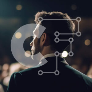 Intra Συλλεκτικό Ξύλινο Παζλ Plywood  4mm - Σοβαρός άνδρας με σμόκιν στη σκηνή που μιλά σε μεγάλο κοινό Σε Ξύλινο Κουτί - Διαστάσεις Puzzle: 10x10 cm – 25 κομμάτια