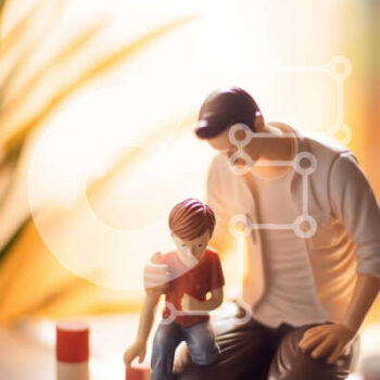 Intra Συλλεκτικό Ξύλινο Παζλ Plywood  4mm - Πατέρας και γιος ειδώλιο Σε Ξύλινο Κουτί - Διαστάσεις Puzzle: 10x10 cm – 25 κομμάτια - Image 1