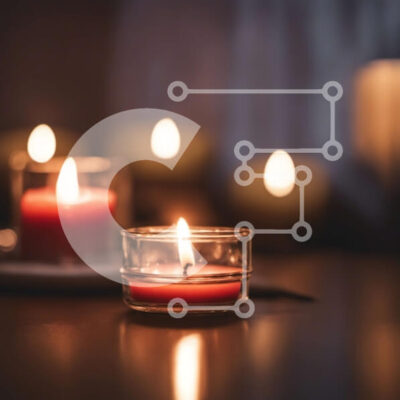 Intra Συλλεκτικό Ξύλινο Παζλ Plywood  4mm - Κεριά σε ένα τραπέζι σε ένα αμυδρά φωτισμένο δωμάτιο Σε Ξύλινο Κουτί - Διαστάσεις Puzzle: 10x10 cm – 25 κομμάτια - Image 1