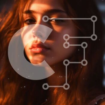 Intra Συλλεκτικό Ξύλινο Παζλ Plywood  4mm - Όμορφο πορτρέτο μιας γυναίκας με σπαστά καστανά μαλλιά και καστανά μάτια Σε Ξύλινο Κουτί - Διαστάσεις Puzzle: 10x10 cm – 25 κομμάτια - Image 1