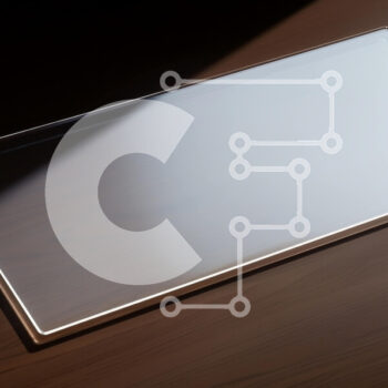 Intra Συλλεκτικό Ξύλινο Παζλ Plywood  4mm - Άδειο Clear Glass Tablet σε ξύλινο τραπέζι Σε Ξύλινο Κουτί - Διαστάσεις Puzzle: 10x10 cm – 25 κομμάτια - Image 1