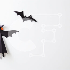 Intra Συλλεκτικό Ξύλινο Παζλ Plywood  4mm - Εγκατάσταση τέχνης με κομμένα χαρτιά με μάγισσα και νυχτερίδες Σε Ξύλινο Κουτί - Διαστάσεις Puzzle: 10x10 cm – 25 κομμάτια