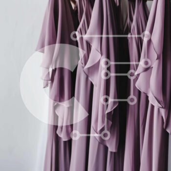 Intra Συλλεκτικό Ξύλινο Παζλ Plywood  4mm - Μωβ φορέματα παράνυμφων στην οθόνη Σε Ξύλινο Κουτί - Διαστάσεις Puzzle: 10x10 cm – 25 κομμάτια - Image 1