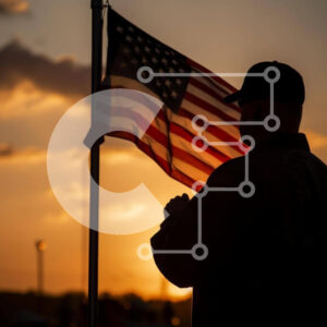 Intra Συλλεκτικό Ξύλινο Παζλ Plywood  4mm - Άνθρωπος με σιλουέτα ενάντια στη δύση του ηλίου με αμερικανική σημαία Σε Ξύλινο Κουτί - Διαστάσεις Puzzle: 10x10 cm – 25 κομμάτια