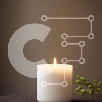 Intra Συλλεκτικό Ξύλινο Παζλ Plywood  4mm - Λευκό κερί σε ξύλινο τραπέζι με πράσινο φυτό Σε Ξύλινο Κουτί - Διαστάσεις Puzzle: 10x10 cm – 25 κομμάτια - Image 1