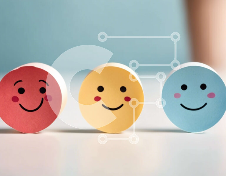 Intra Συλλεκτικό Ξύλινο Παζλ Plywood  4mm - Σειρά από χρωματιστά χάρτινα χαμογελαστά πρόσωπα Σε Ξύλινο Κουτί - Διαστάσεις Puzzle: 10x10 cm – 25 κομμάτια