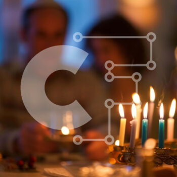 Intra Συλλεκτικό Ξύλινο Παζλ Plywood  4mm - Ρομαντικό τραπέζι φαγητού υπό το φως των κεριών με δύο άτομα Σε Ξύλινο Κουτί - Διαστάσεις Puzzle: 10x10 cm – 25 κομμάτια - Image 1