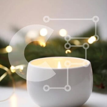 Intra Συλλεκτικό Ξύλινο Παζλ Plywood  4mm - Διακόσμηση με λευκό κερί και χριστουγεννιάτικα φώτα Σε Ξύλινο Κουτί - Διαστάσεις Puzzle: 10x10 cm – 25 κομμάτια - Image 1