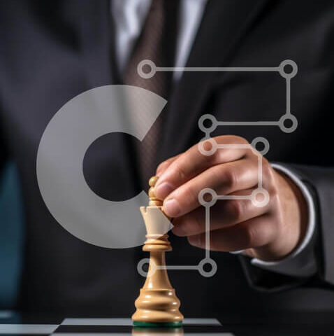 Intra Συλλεκτικό Ξύλινο Παζλ Plywood  4mm - Κομψός επιχειρηματίας που παίζει σκάκι Σε Ξύλινο Κουτί - Διαστάσεις Puzzle: 10x10 cm – 25 κομμάτια - Image 1