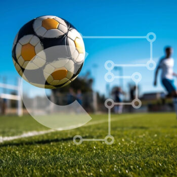 Intra Συλλεκτικό Ξύλινο Παζλ Plywood  4mm - Μπάλα ποδοσφαίρου στον αέρα σε ένα χορτάρι Σε Ξύλινο Κουτί - Διαστάσεις Puzzle: 10x10 cm – 25 κομμάτια - Image 1