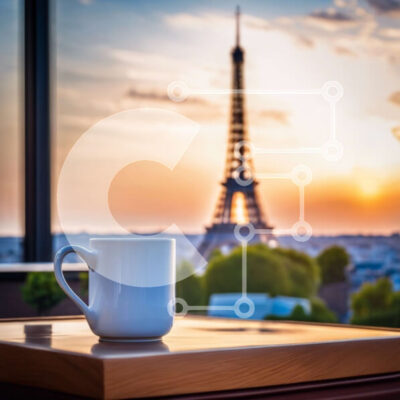 Intra Συλλεκτικό Ξύλινο Παζλ Plywood 4mm - Λευκό φλιτζάνι καφέ με τον Πύργο του Άιφελ στο φόντο Σε Ξύλινο Κουτί - Διαστάσεις Puzzle: 10x10 cm – 25 κομμάτια - Image 1