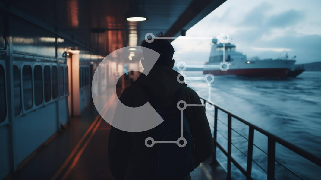 Intra Συλλεκτικό Ξύλινο Παζλ Plywood  4mm - Άτομο σε υπαίθριο πλοίο που κοιτάζει το πλοίο από απόσταση Σε Ξύλινο Κουτί - Διαστάσεις Puzzle: 10x10 cm – 25 κομμάτια