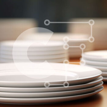 Intra Συλλεκτικό Ξύλινο Παζλ Plywood  4mm - Στοίβα από λευκά πιάτα σε ξύλινο τραπέζι Σε Ξύλινο Κουτί - Διαστάσεις Puzzle: 10x10 cm – 25 κομμάτια - Image 1