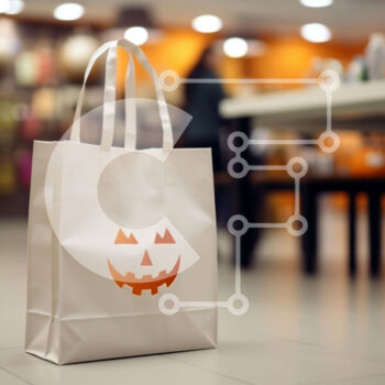 Intra Συλλεκτικό Ξύλινο Παζλ Plywood  4mm - Τσάντα αγορών με θέμα το Halloween σε ένα εστιατόριο Σε Ξύλινο Κουτί - Διαστάσεις Puzzle: 10x10 cm – 25 κομμάτια - Image 1