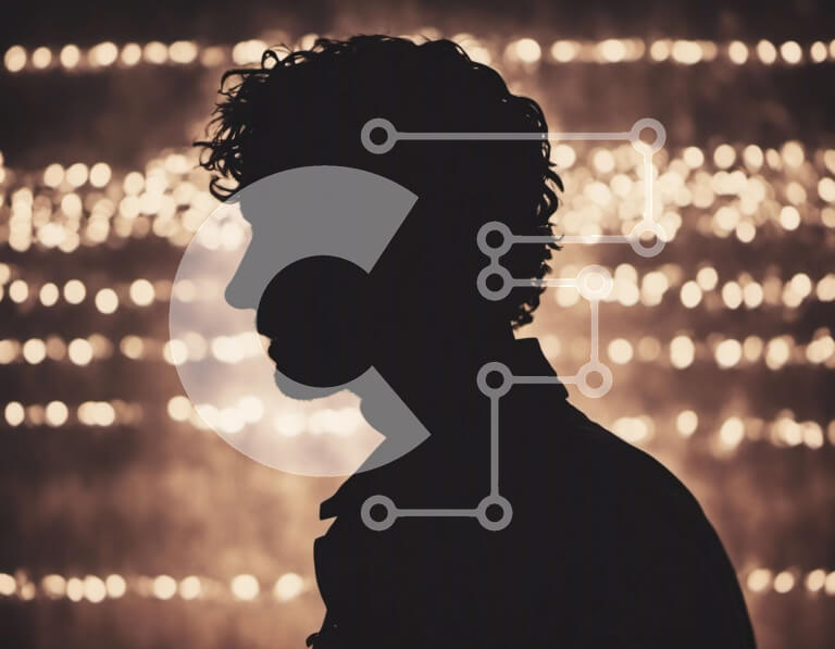 Intra Συλλεκτικό Ξύλινο Παζλ Plywood  4mm - Σιλουέτα ενός άνδρα που στέκεται μπροστά από το φωτισμένο φόντο Σε Ξύλινο Κουτί - Διαστάσεις Puzzle: 10x10 cm – 25 κομμάτια