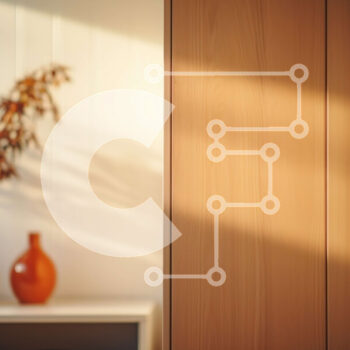 Intra Συλλεκτικό Ξύλινο Παζλ Plywood  4mm - Όμορφο βάζο λουλουδιών στο ράφι μπροστά από το παράθυρο Σε Ξύλινο Κουτί - Διαστάσεις Puzzle: 10x10 cm – 25 κομμάτια - Image 1