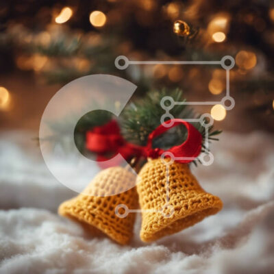 Intra Συλλεκτικό Ξύλινο Παζλ Plywood  4mm - Κροσέ καμπάνες που κρέμονται από το χριστουγεννιάτικο δέντρο στο χιόνι Σε Ξύλινο Κουτί - Διαστάσεις: 10x10 cm – 25 κομμάτια - Image 1