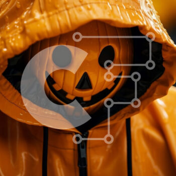 Intra Συλλεκτικό Ξύλινο Παζλ Plywood  4mm - Χαμογελαστό αδιάβροχο Jack-O-Lantern Σε Ξύλινο Κουτί - Διαστάσεις Puzzle: 10x10 cm – 25 κομμάτια - Image 1